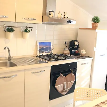 Rara Domus Bed and Breakfast Πομπηία