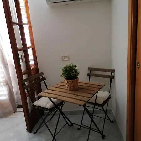 Bed and Breakfast Rara Domus Πομπηία