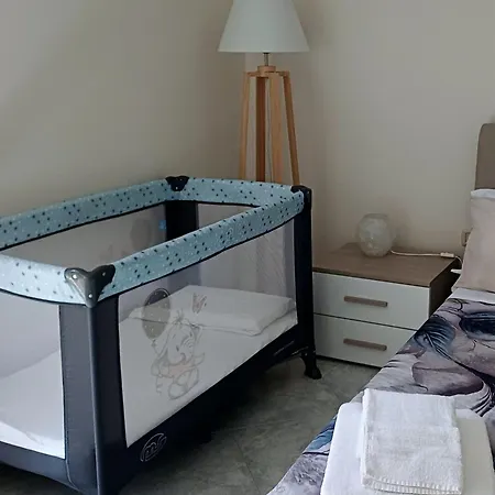 Rara Domus Bed and Breakfast