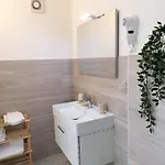 Bed & Breakfast Rara Domus 3*