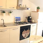 Rara Domus Bed & Breakfast Pompei