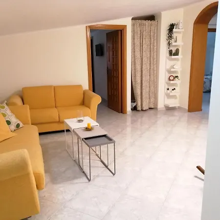 Rara Domus 住宿加早餐酒店 庞贝