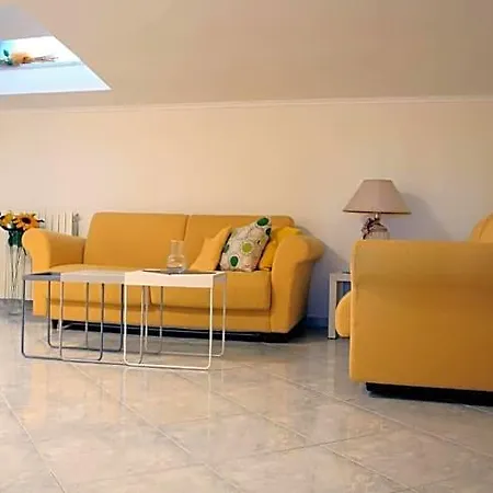 Bed & Breakfast Rara Domus 3*