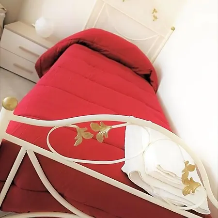 Rara Domus 3*