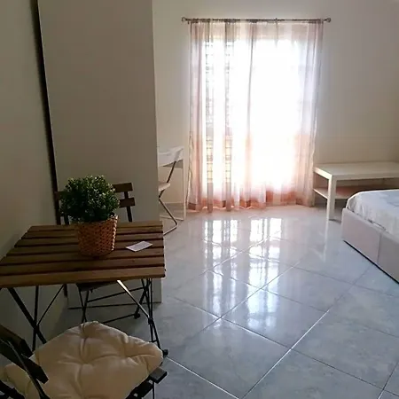 Rara Domus Bed & Breakfast