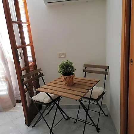 Bed & Breakfast Rara Domus
