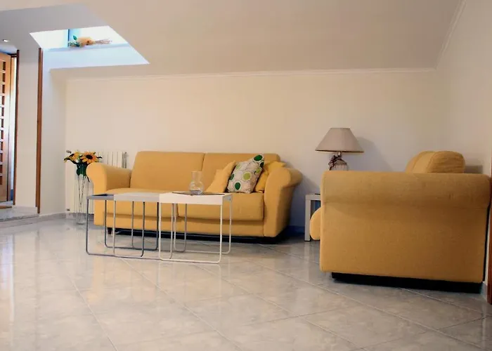 Oda ve Kahvaltı Rara Domus Pompei