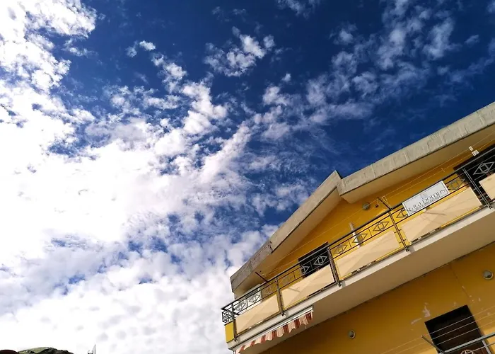 Rara Domus Oda ve Kahvaltı Pompei