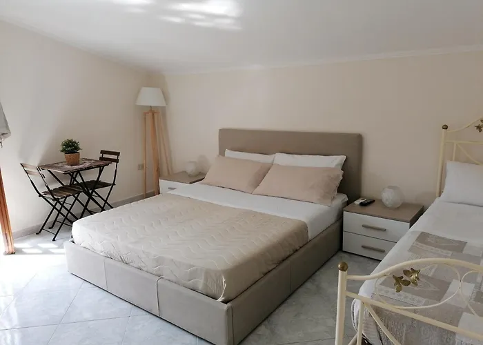 Oda ve Kahvaltı Rara Domus